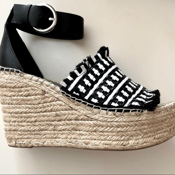 ⭐️⭐️NEW⭐️⭐️ - Picture 4 of 6